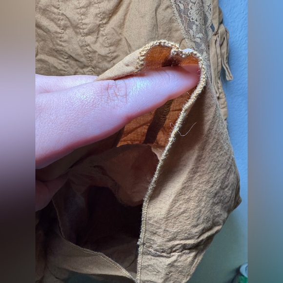 Kimchi Blue Large tan brown natural Shyla lace Trim Romper - Picture 8 of 10